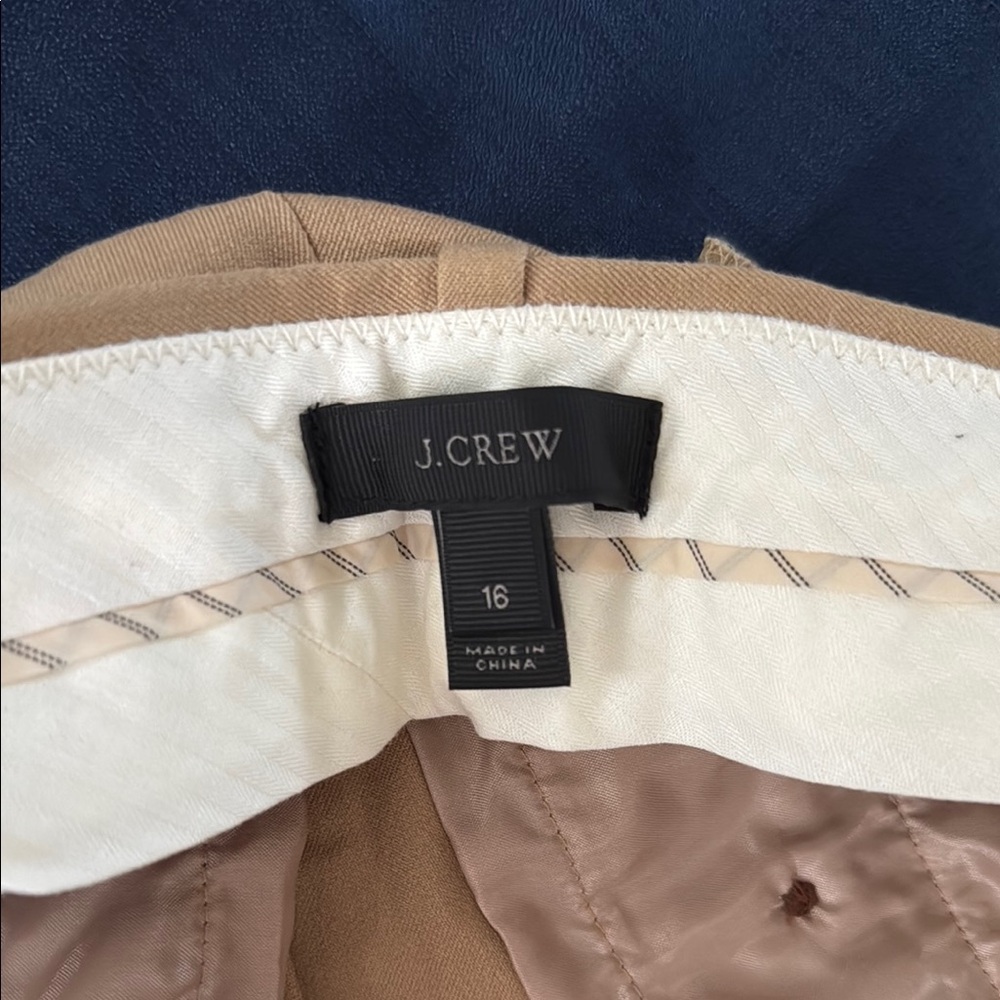 Women’s Tan Pants - Picture 2 of 4